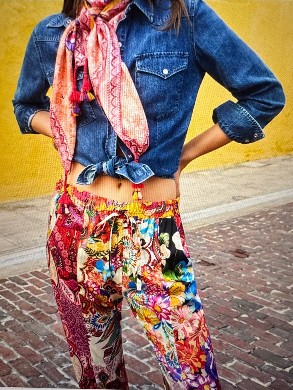 Johnny Was Multicolor Floral Patchwork Joggers - Picture 4 of 4